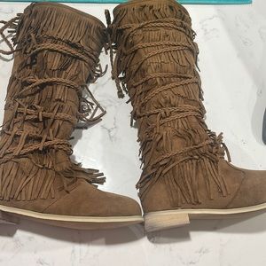 Joyfolie fringe boots new in box.